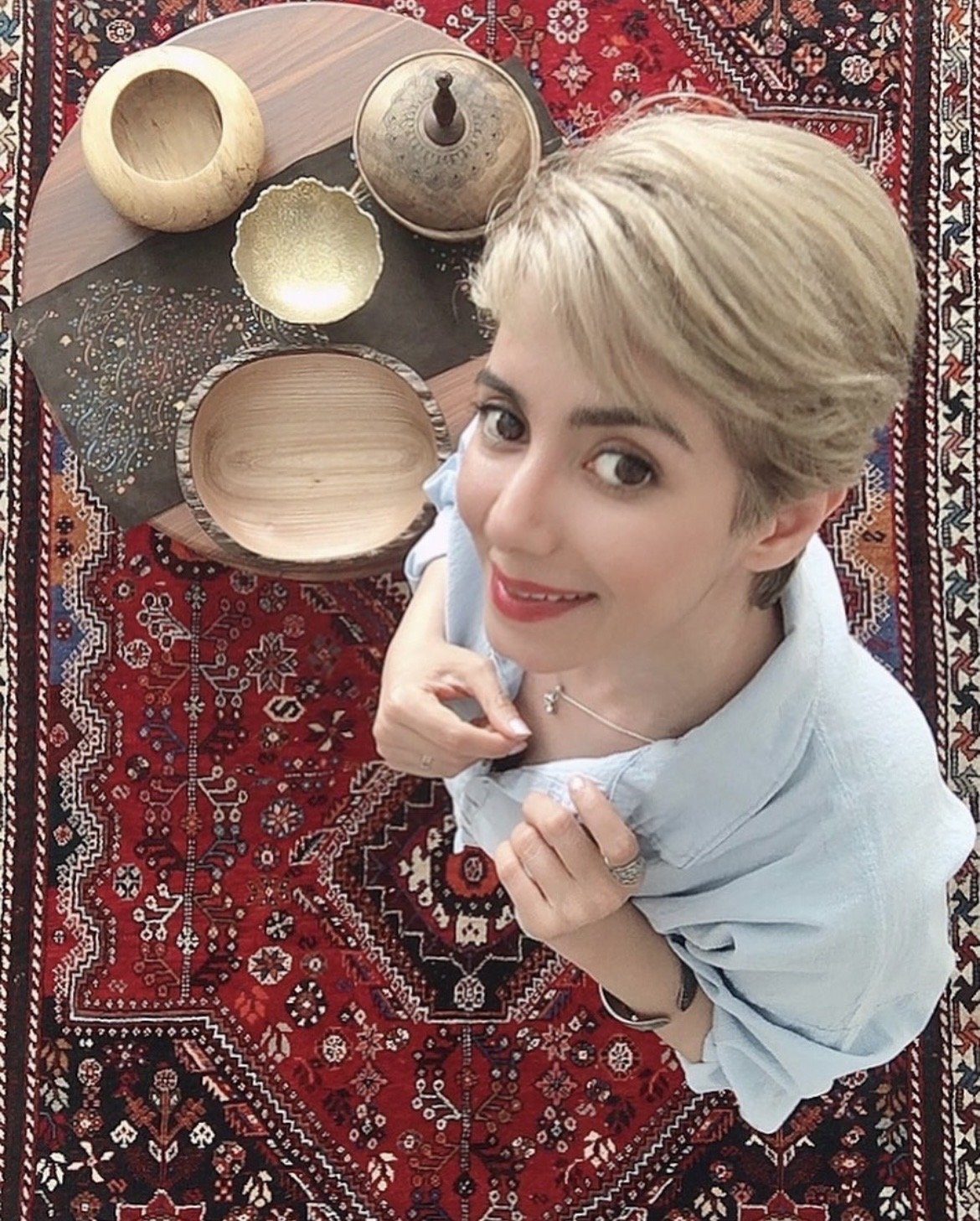 خدیجه رضایی، هنرمند خوش‌نویسی و نقاشی ایرانی
